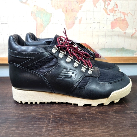 BRAND NEW New Balance Rainier Urainal Boot *UNISEX* Men's Size 9.0 Women's Size - Picture 3 of 6